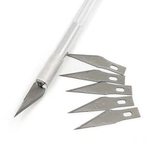 Set de cuchillos cartoneros tipo bisturí para manualidades repostería.