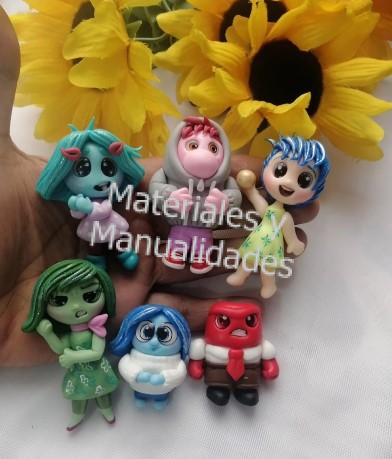 Set 5 moldes multifiguras para crear los 9 personajes Intensamen