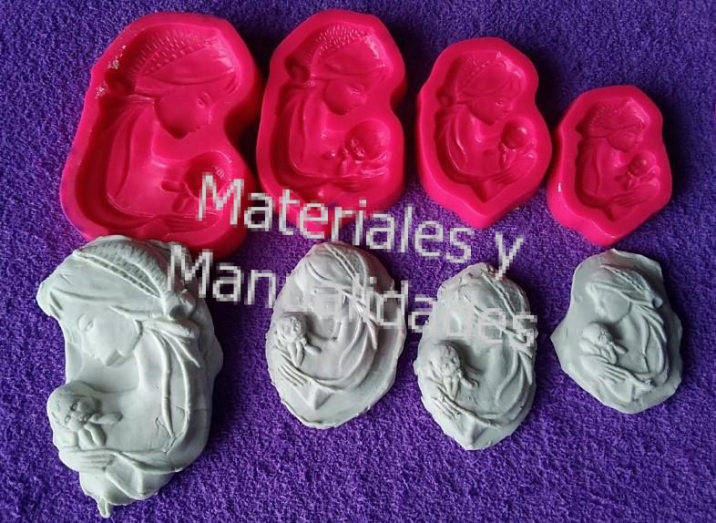 Molde flexible virgen o mamá con bebé para pasta fondant porcelana fría 